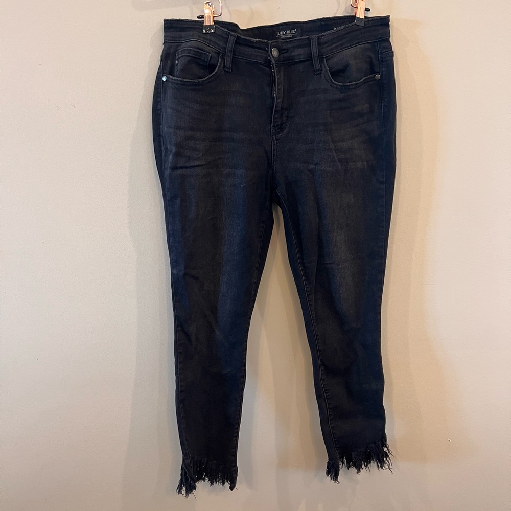 Judy Blue Distressed Black Skinny Fit Jeans with Fringe Bottom  (13/31)